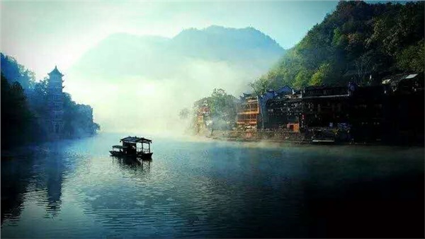 神秘湘西、鳳凰九景汽車兩日游