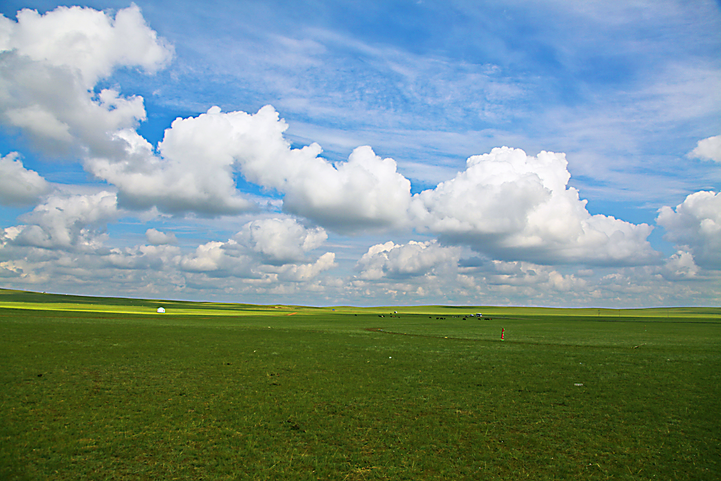 (人氣草原、5A響沙灣、歡樂牧場、內(nèi)蒙古博物院、夢幻水世界)雙飛5日親子游