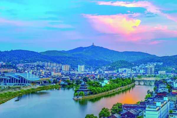 株洲?醴陵瓷谷+狀元芳洲+李立三故居一日游 株洲?醴陵瓷谷+狀元芳洲+李立三故居一日游