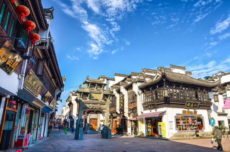 黃山、秀水千島湖、水墨宏村、西遞徽州古城高鐵純玩5日游